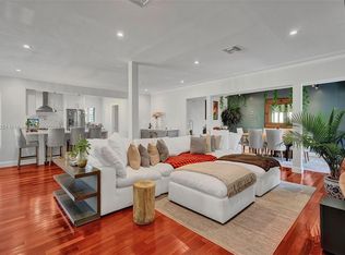 1015 Shore Ln, Miami Beach, FL 33141