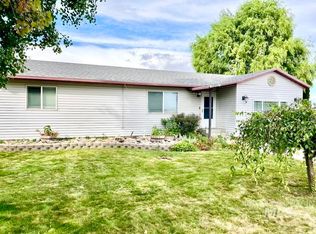 318 E Baseline Rd, Rupert, ID 83350