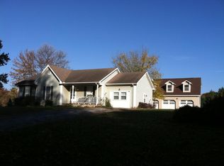 2238 Pleasant View Rd, Pleasant View, TN 37146