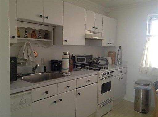 2nd image of 25 Highland Ter APT 2508