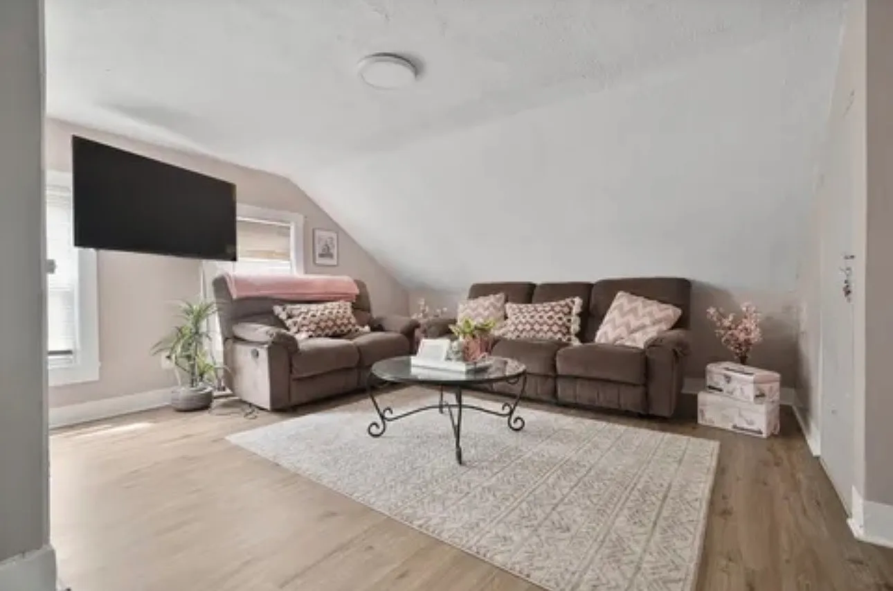1 bed, 556 sqft, $1,500 — Photo 4