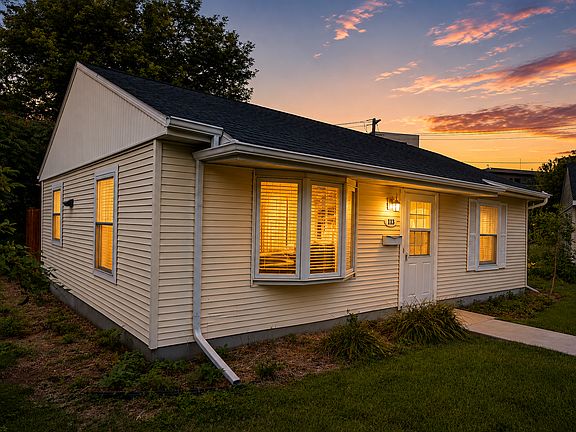 3rd image of 113 Craig Ave #113