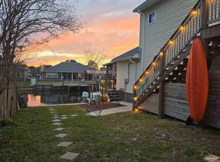 1613 College Pkwy, Gulf Breeze, FL 32563