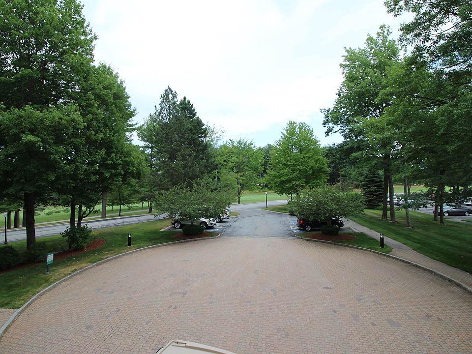 1st image of 12 Mountain Laurels Dr APT 101