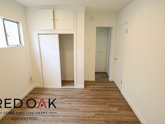 4th image of 128 S Normandie Ave APT B