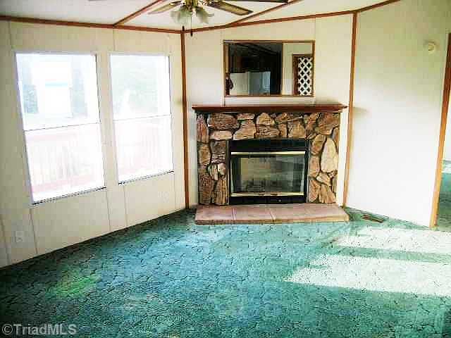 2nd image of 1095 Winding Ridge Rd
