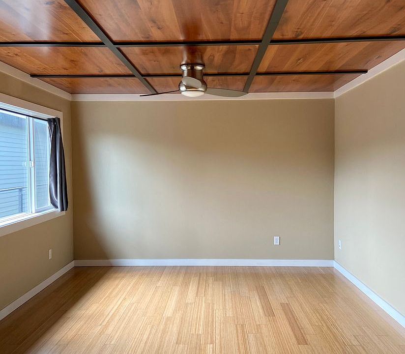 1st image of 1122-1140 SE 29th Ave #9