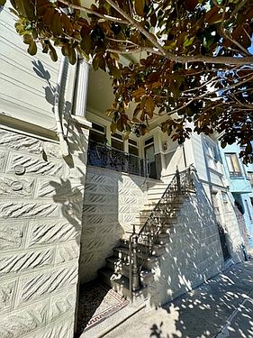 3rd image of 1903 Mason St