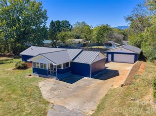 181 Moody Ave, Candler, NC 28715