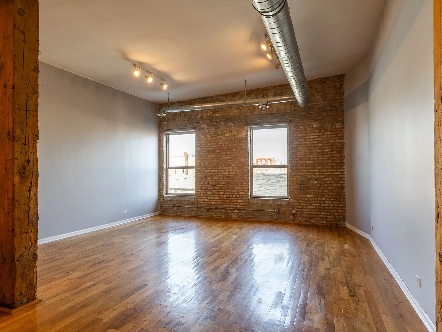 1 bed, 900 sqft, $2,245 — Photo 4
