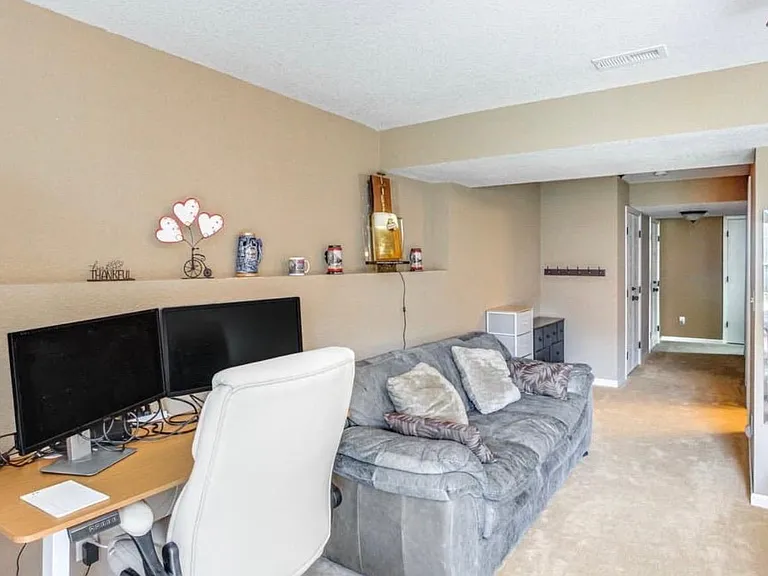 2230 SW Suncatcher Rd — Photo 23