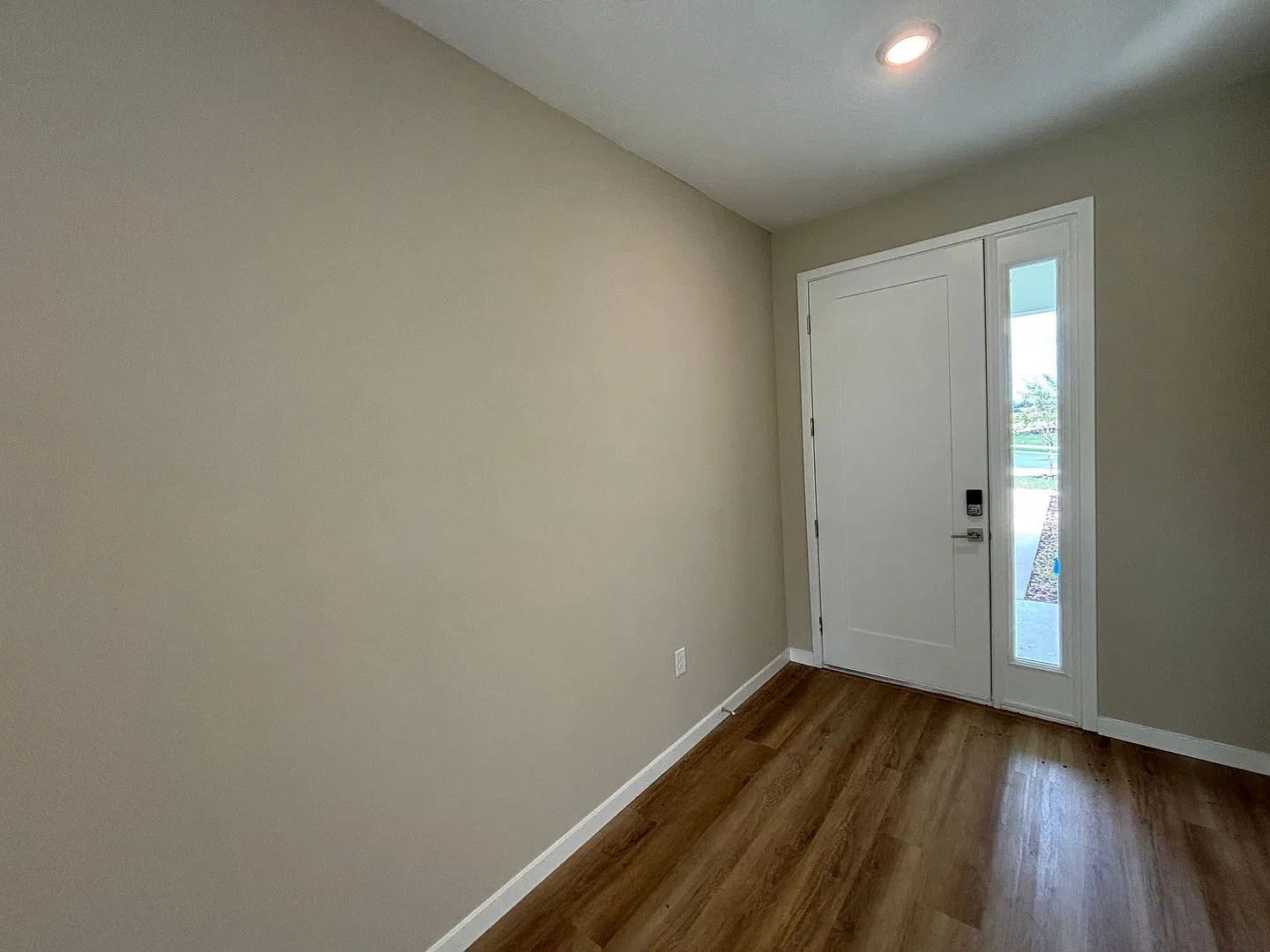 Beautiful Palomino Floor Plan In Sabana Reserve 4/3 In Gated Community - New Home — Photo 4