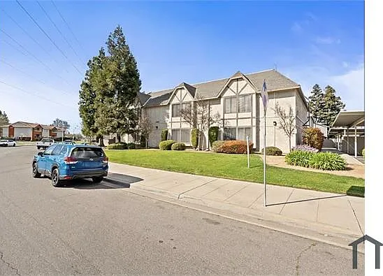 1550 W Swift Ave #205