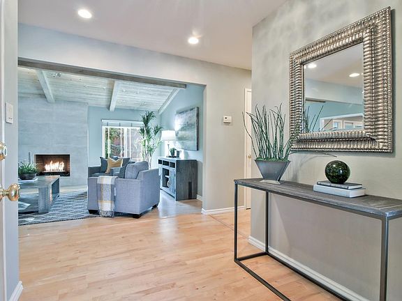 4th image of 6453 Cranbrook Ct