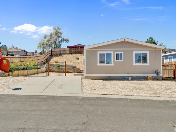 815 Clordi Ln, Mound House, NV 89706