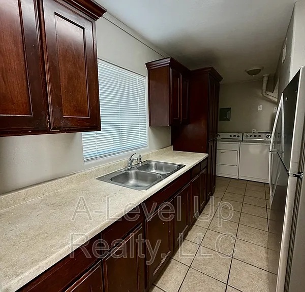 2705 S Monterey Vis — Photo 6