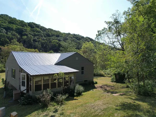 14490 Barker Hollow Road, Woodman, WI 53827