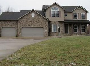 308 Cross Creek Dr, Bethalto, IL