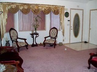 14 Virginia Rd, Lake grove, NY 11755