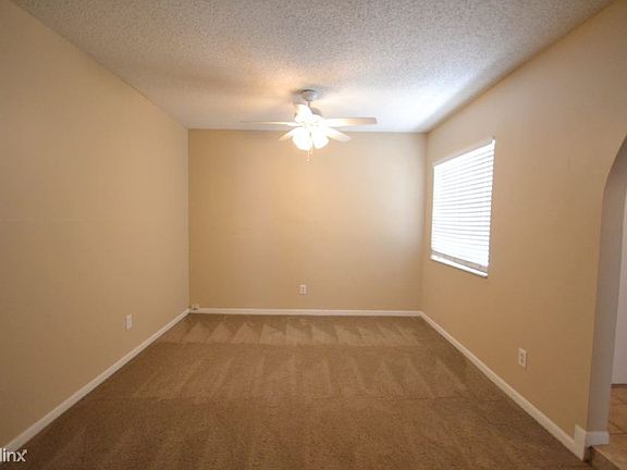 91700326_1022 Brandon Lakes Avenue_Valrico_FL_2018-4