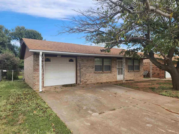 1303 SW Monroe Ave, Lawton, OK 73501