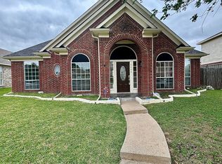 5606 Allen Ln, Rowlett, TX 75088