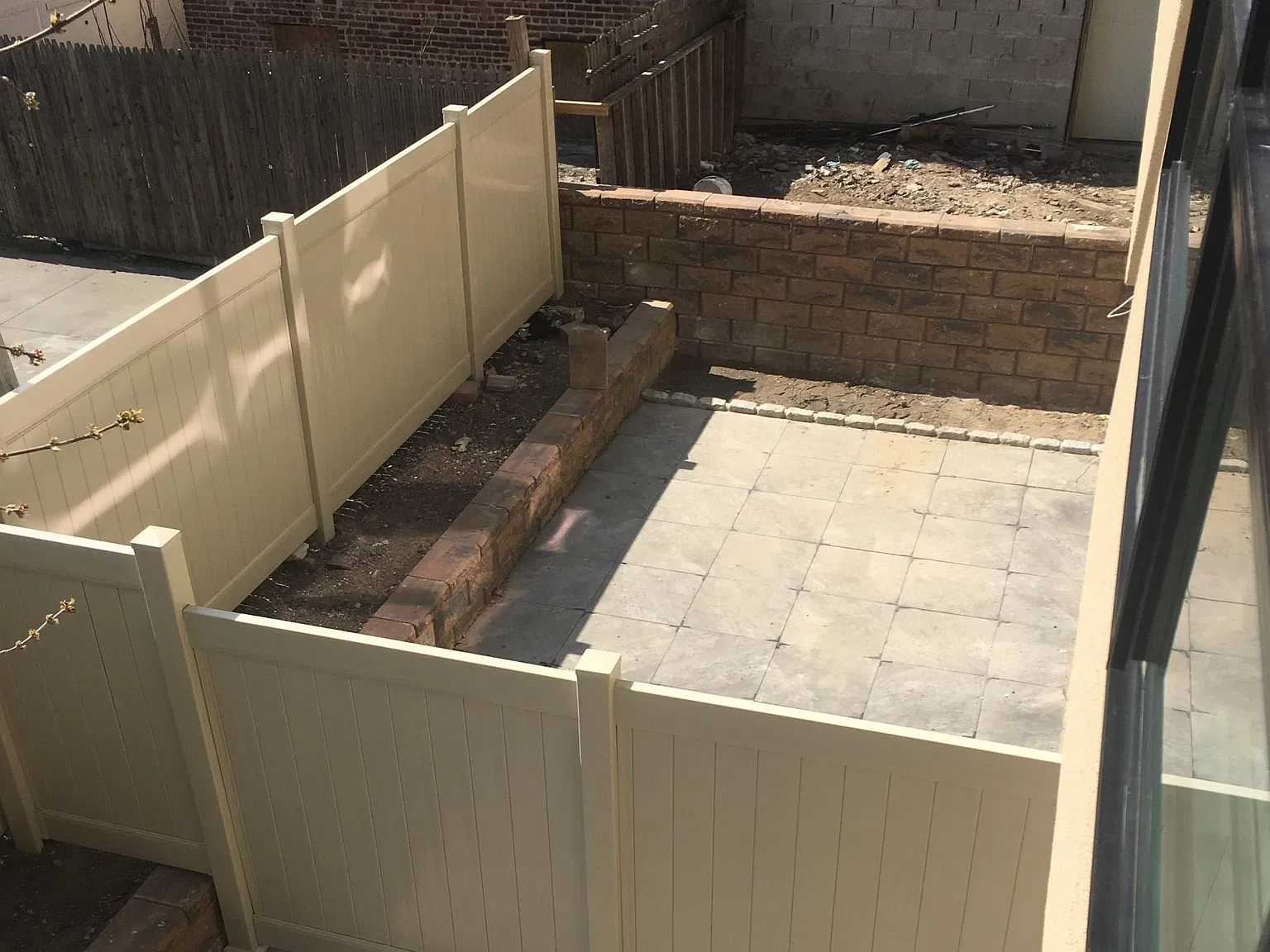 2 bed, 900 sqft, $3,000 — Photo 1