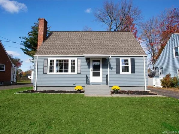 62 Edgemont Avenue, West Hartford, CT 06110