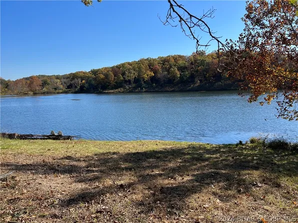 502&536 Lakeview Dr, Eldon, MO 65026