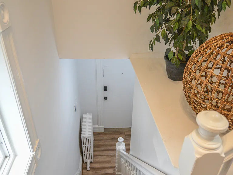 43 Clove Ave #2 — Photo 9