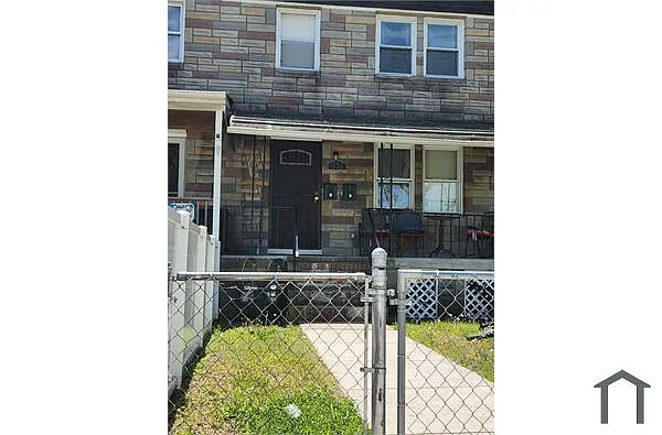 Building Photo - 1625 Spruce St