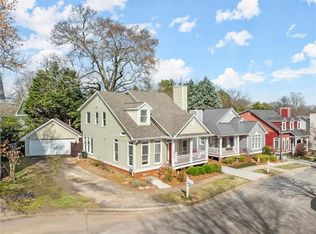 215 Ridley Ln, Decatur, GA 30030