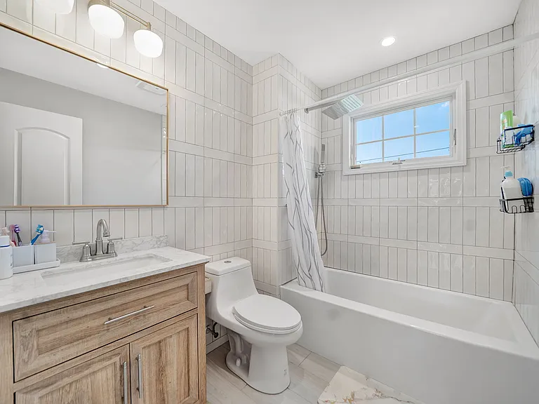 2245 Plum Tree Rd N — Photo 29