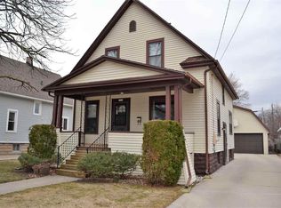 1515 Ontario St, Oshkosh, WI 54901