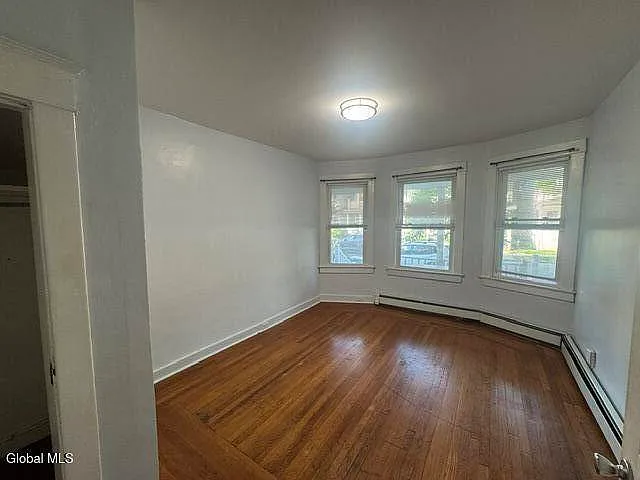 442 Morris St #1F — Photo 6