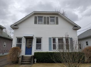 33 Stebbins St, Chicopee, MA 01020