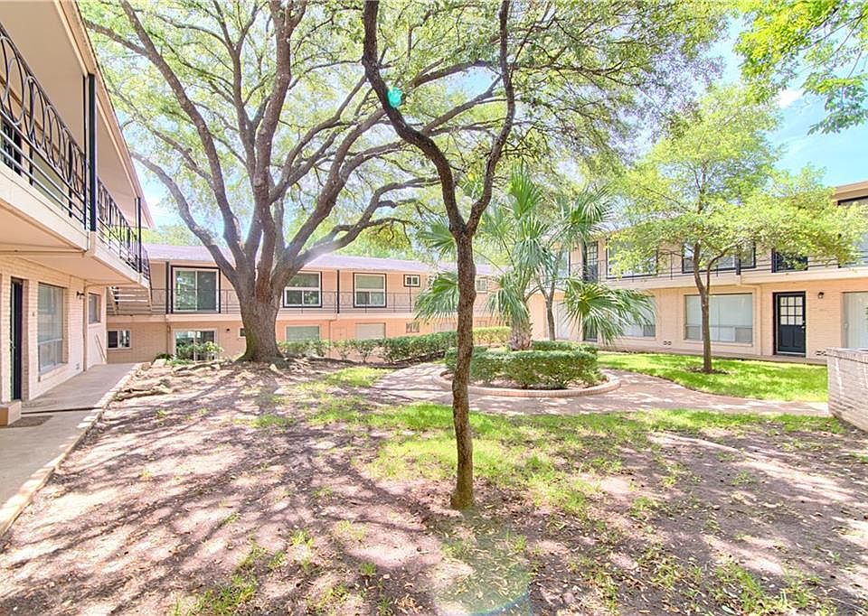 2nd image of 1210 Windsor Rd APT 207