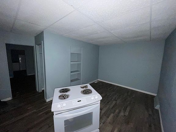 2nd image of 630 W Greene St