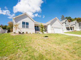 8133 Chapel Hill Ln, Knoxville, TN 37938