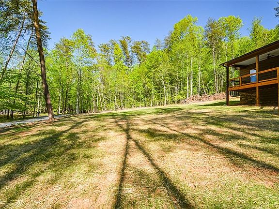 4th image of 258 Rocky Hollow Rd