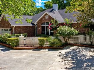 110 Spring Valley Dr, Boerne, TX 78006