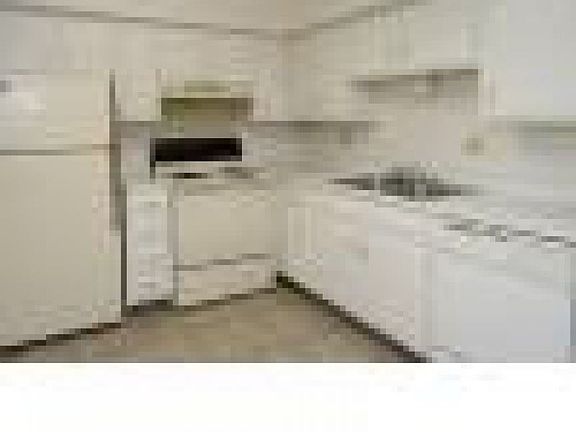 4th image of 7613 Flint St APT 89404-1