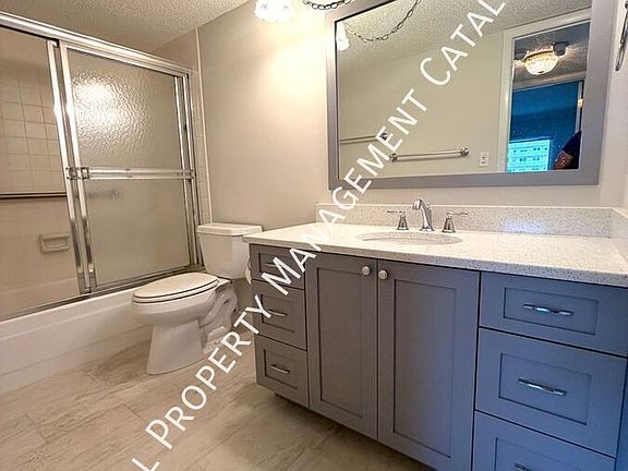3rd image of 6020 Shore Blvd S APT 210