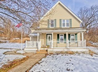 28 Miller St, Ludlow, MA 01056