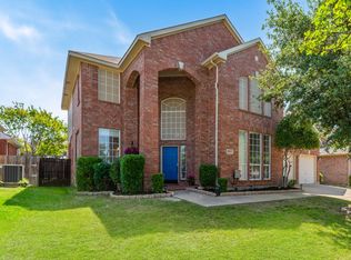 8212 Mount McKinley Rd, Fort Worth, TX 76137