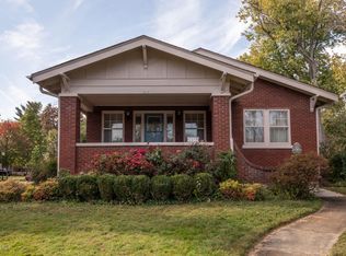 2319 Strathmoor Blvd, Strathmoor Village, KY 40205
