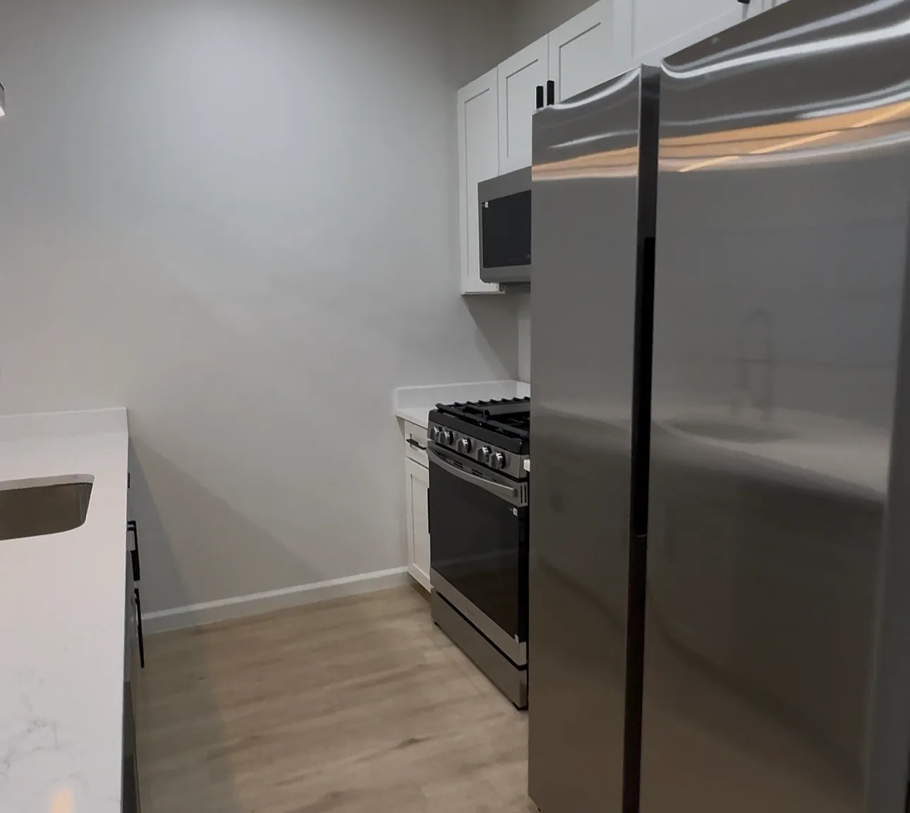 1 bed, $2,000 — Photo 3