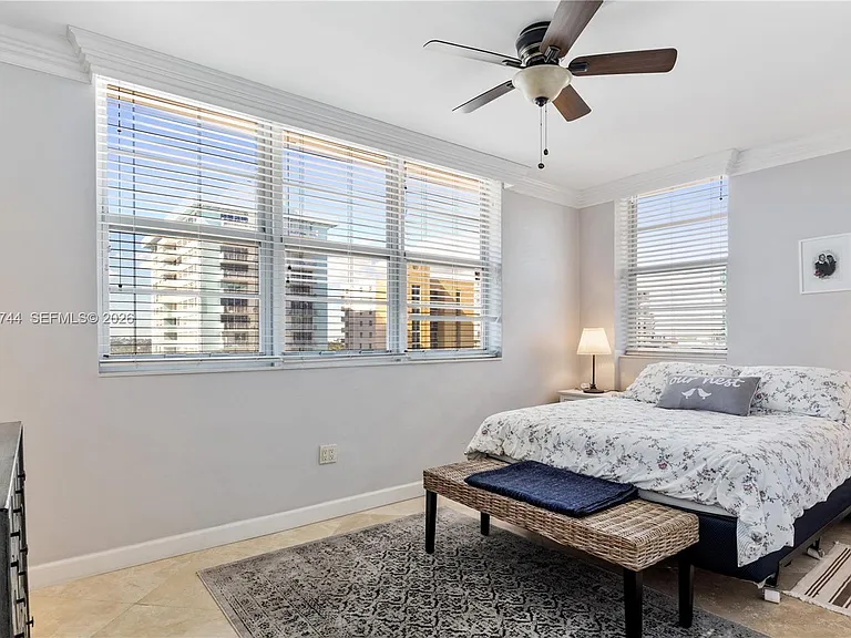 5825 Collins Ave #9C — Photo 15