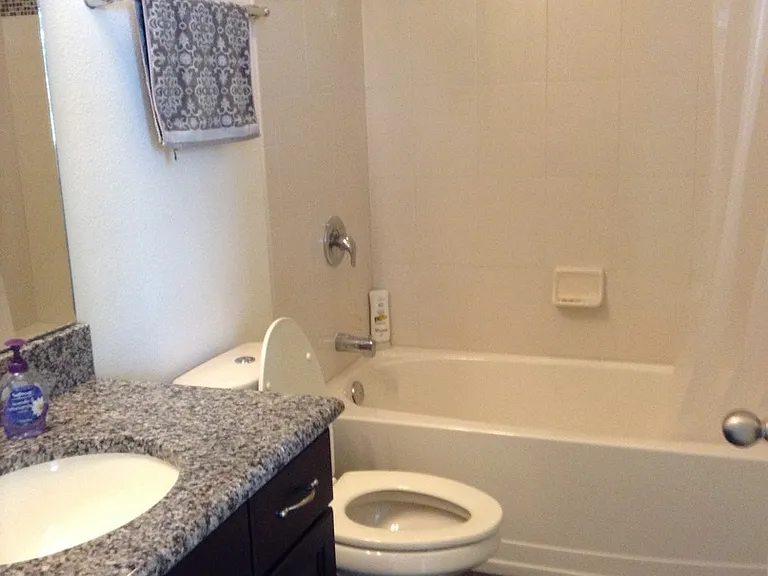 9240 Woodcrane Dr — Photo 14