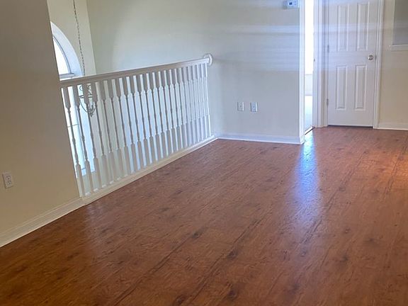 4th image of 2670 Boat Cove Cir